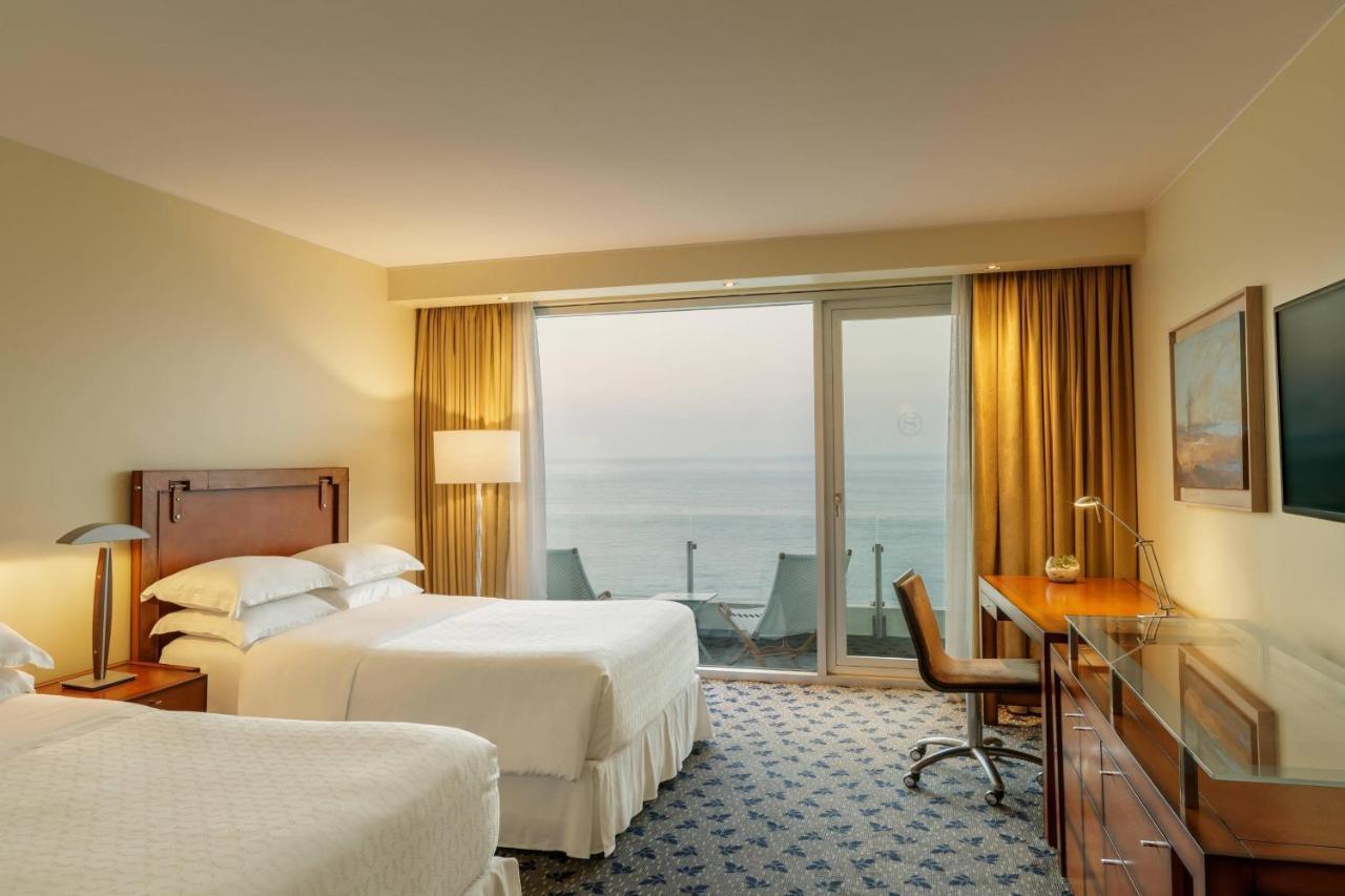 Sheraton Miramar Hotel & Convention Center Vina del Mar Exterior photo A guest room at the Sheraton Jumeirah Hotel