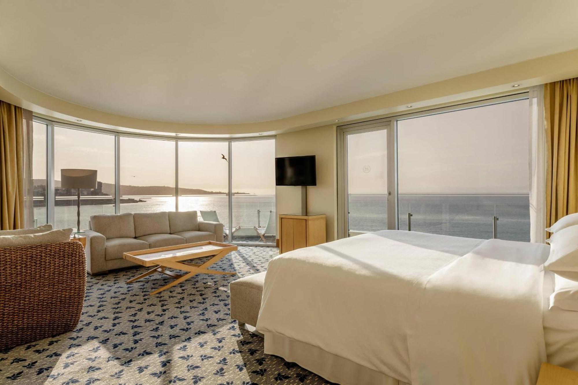 Sheraton Miramar Hotel & Convention Center Vina del Mar Exterior photo A suite at the Hilton Tel Aviv
